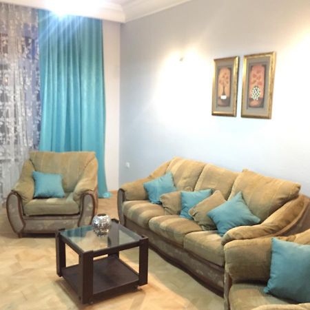 Apartment On Republic Square Jereván Kültér fotó