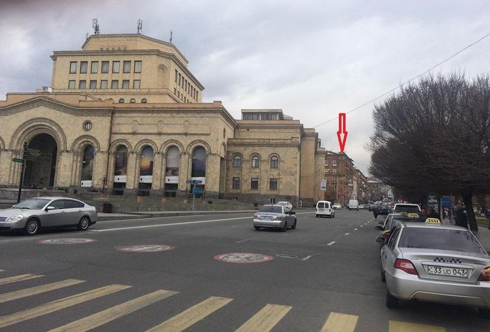 Apartment On Republic Square Jereván Kültér fotó