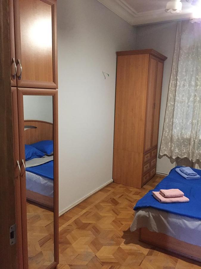 Apartment On Republic Square Jereván Kültér fotó